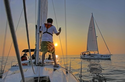 Segelurlaub Sonnenuntergang