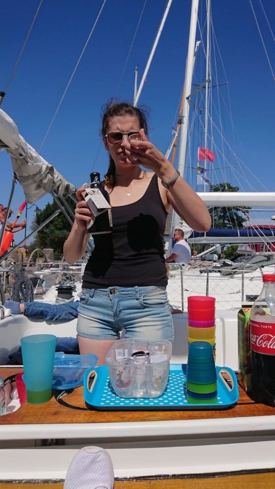 Hand gegen Koje - AHAB Stammcrew.