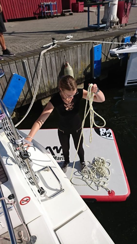 Hand gegen Koje - AHAB Stammcrew.