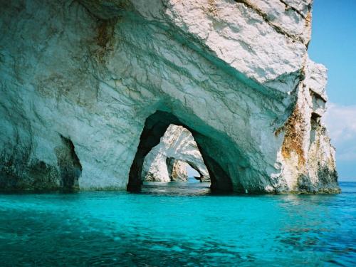 12ms zakynthos blaue grotten toern around