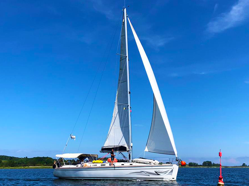 AHAB im Hiddensee-Fahrwasser