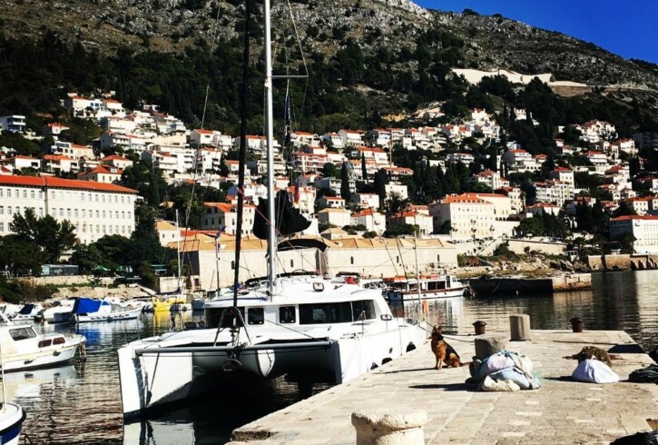 SIByER im Altstadthafen von Dubrovnik