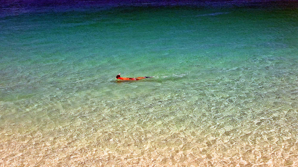 entspannt schnorcheln im warmen Wasser, HELMSail