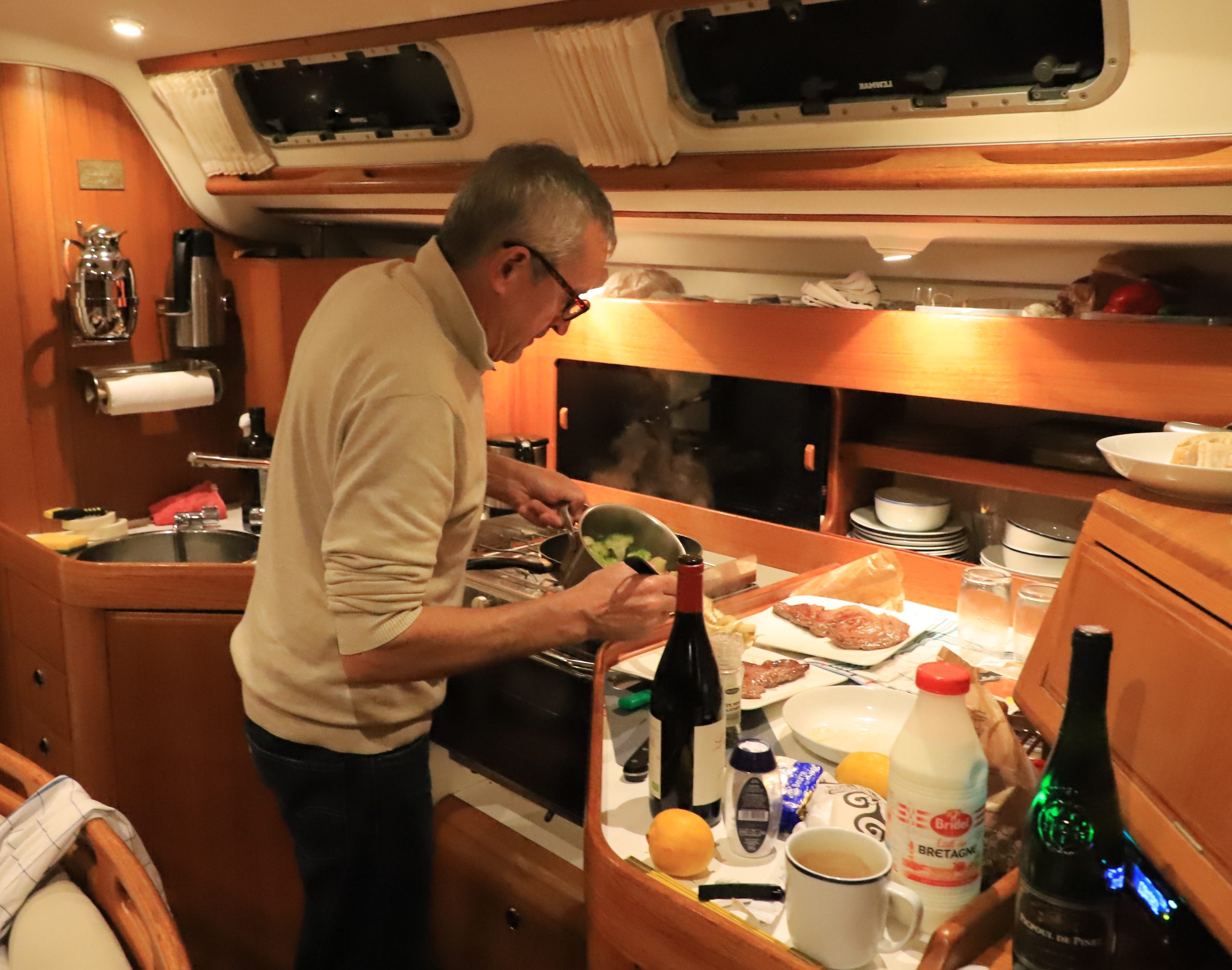 Patrick in der Pantry