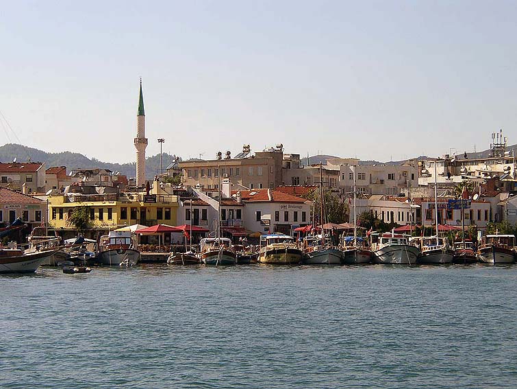 Marmaris Hafen u Minarett