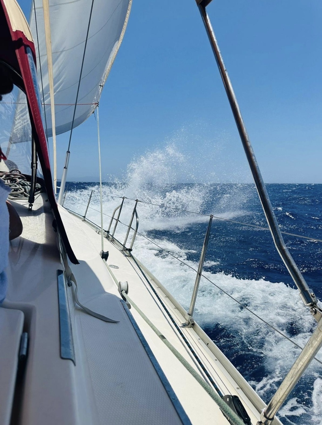 viel wind und gischt auf see 2025 c